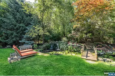 27 Cameron Road, Saddle River, NJ 07458 - Photo 8