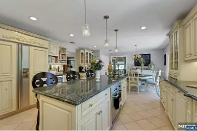 63 Pleasant Avenue, Saddle River, NJ 07458 - Photo 14