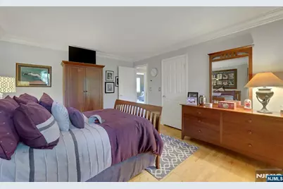 63 Pleasant Avenue, Saddle River, NJ 07458 - Photo 32