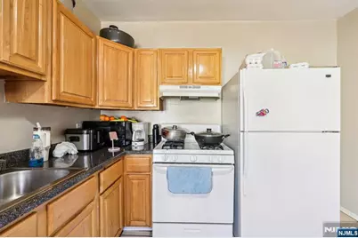 108 E Main Street, Paterson, NJ 07522 - Photo 10
