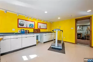 10 Woodmere Rd, Caldwell, NJ 07006 - Photo 30