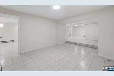 26 Hillside Avenue A #A, Tenafly, NJ 07670 - Photo 24