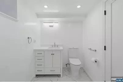26 Hillside Avenue A #A, Tenafly, NJ 07670 - Photo 22