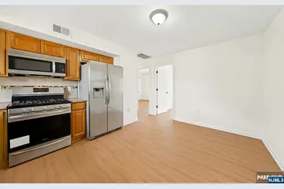 726 Saddle River Road, Saddle Brook Township, NJ 07663 - Photo 14