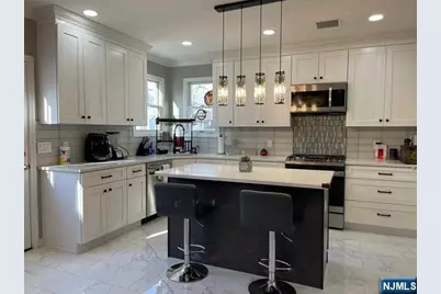 343 Kaplan Avenue, Hackensack, NJ 07601 - Photo 8