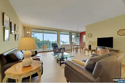 1 Horizon Road 408 #408, Fort Lee, NJ 07024 - Photo 12
