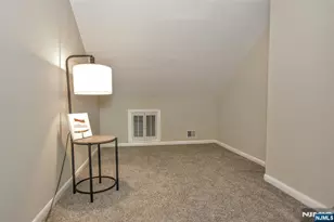3 Davos Dr 6, Vernon, NJ 07462 - Photo 8