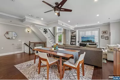 200 Laird Avenue 201 #201, Cliffside Park, NJ 07010 - Photo 6