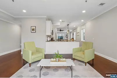 200 Laird Avenue 201 #201, Cliffside Park, NJ 07010 - Photo 18