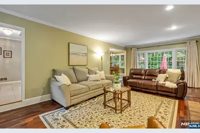 27 Cobblestone Lane, Ramsey, NJ 07446 - Photo 16
