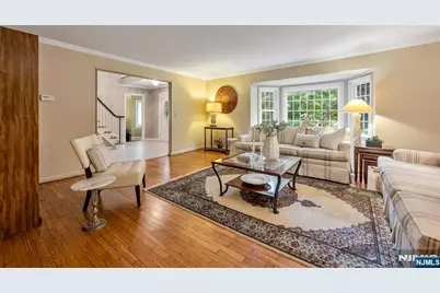 27 Cobblestone Lane, Ramsey, NJ 07446 - Photo 6