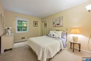 27 Cobblestone Ln, Ramsey, NJ 07446 - Photo 30