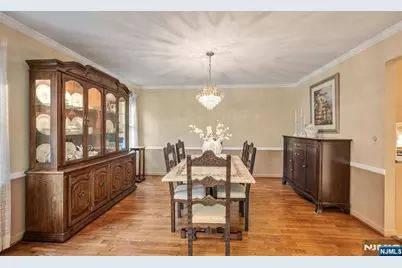 27 Cobblestone Lane, Ramsey, NJ 07446 - Photo 8