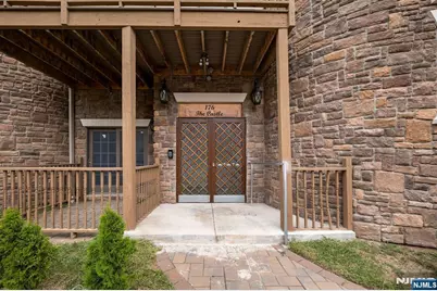176 Union Avenue 6 #6, Rutherford, NJ 07070 - Photo 2