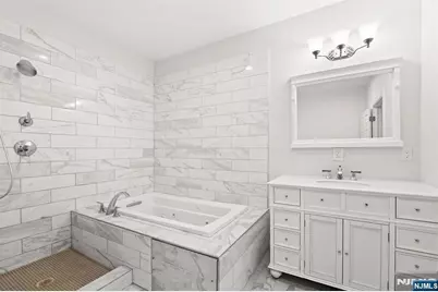176 Union Avenue 7 #7, Rutherford, NJ 07070 - Photo 10
