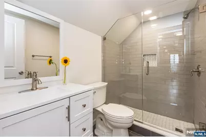 26 N Willow Street 2 #2, Montclair, NJ 07042 - Photo 20