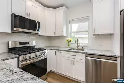 26 N Willow Street 2 #2, Montclair, NJ 07042 - Photo 6