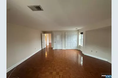 4 W Emerson Plaza, Emerson, NJ 07630 - Photo 4