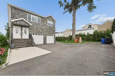 518 8th Street, Lyndhurst Township, NJ 07071 - Photo 2