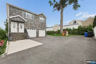 518 8th St, Lyndhurst Township, NJ 07071 - Photo 2