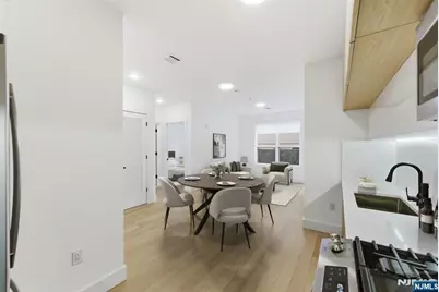 649 38th Street 203 #203, Union City, NJ 07087 - Photo 6