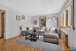 4 Howard Ave, Clifton, NJ 07013 - Photo 2