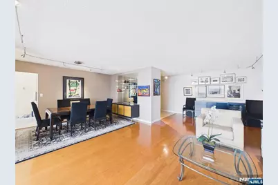 300 Winston 2215 #2215, Cliffside Park, NJ 07010 - Photo 8