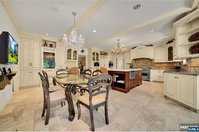 837 Apple Ridge Road, Franklin Lakes, NJ 07417 - Photo 14