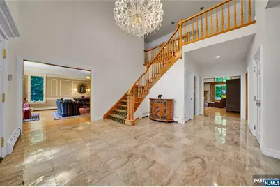 837 Apple Ridge Road, Franklin Lakes, NJ 07417 - Photo 18