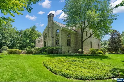 837 Apple Ridge Road, Franklin Lakes, NJ 07417 - Photo 8
