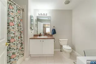 454 Cambridge Dr, Butler, NJ 07405 - Photo 10