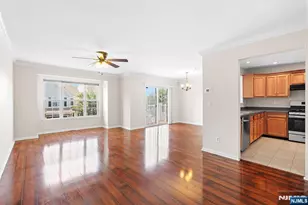 74 Mountainside Dr, Pompton Lakes, NJ 07442 - Photo 6