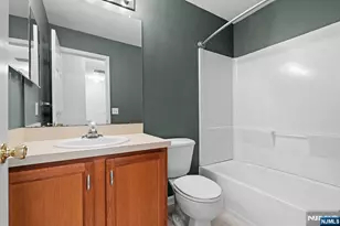 74 Mountainside Dr, Pompton Lakes, NJ 07442 - Photo 18