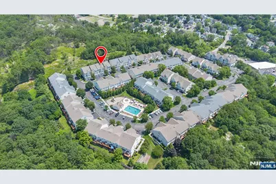 74 Mountainside Drive, Pompton Lakes, NJ 07442 - Photo 1
