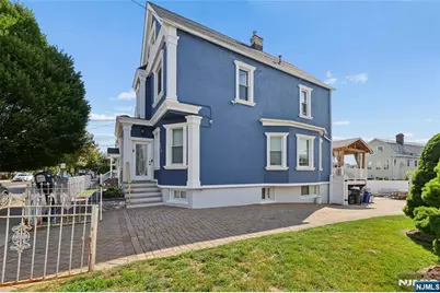 208-212 Brighton Avenue, Kearny, NJ 07032 - Photo 2
