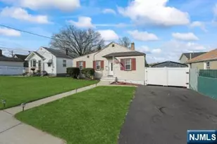 147 7th St, Saddle Brook Township, NJ 07663 - Photo 2