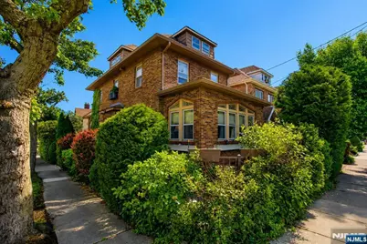540 Highridge Avenue, Cliffside Park, NJ 07010 - Photo 1