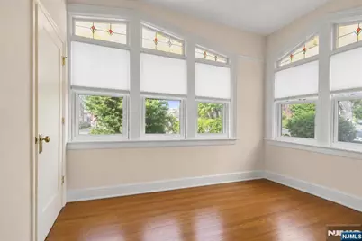 540 Highridge Avenue, Cliffside Park, NJ 07010 - Photo 16