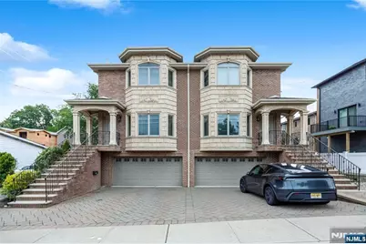 258 4th Street A #A, Palisades Park, NJ 07650 - Photo 2