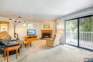 38 Triumph Ct A, East Rutherford, NJ 07073 - Photo 4