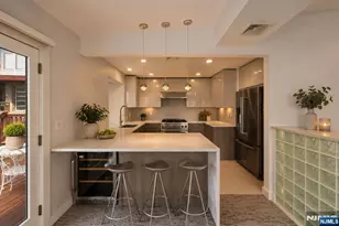 35 Shore Rd, Edgewater, NJ 07020 - Photo 18