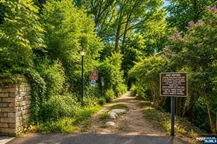35 Shore Rd, Edgewater, NJ 07020 - Photo 44
