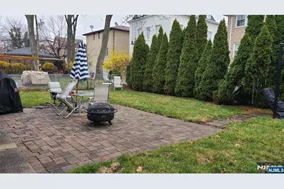 2152 South Street 2nd Fl #2nd fl, Fort Lee, NJ 07024 - Photo 12