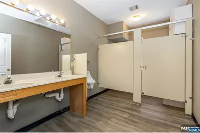 200 Cambridge Court G100 #G100, Clifton, NJ 07014 - Photo 30