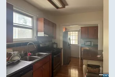 11 Ayer Place, Rutherford, NJ 07070 - Photo 6