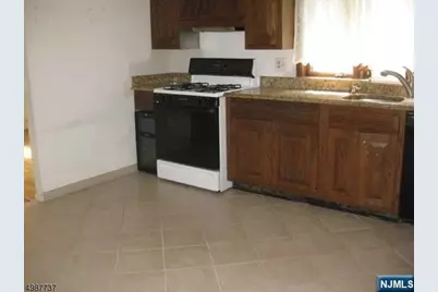 552 Stevens Avenue, Ridgewood, NJ 07450 - Photo 16