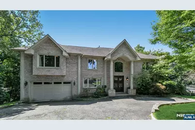 831 Pascack Road, Paramus, NJ 07652 - Photo 1