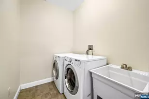831 Pascack Rd, Paramus, NJ 07652 - Photo 24