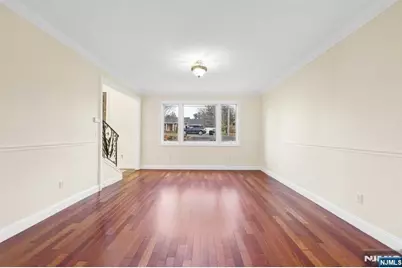 831 Pascack Road, Paramus, NJ 07652 - Photo 4