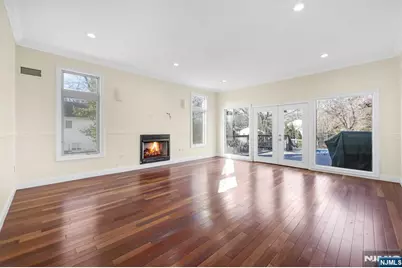 831 Pascack Road, Paramus, NJ 07652 - Photo 12